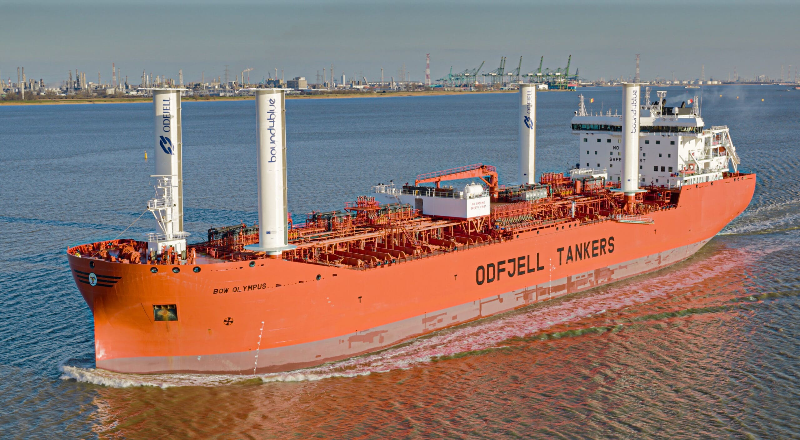 suction sails installation